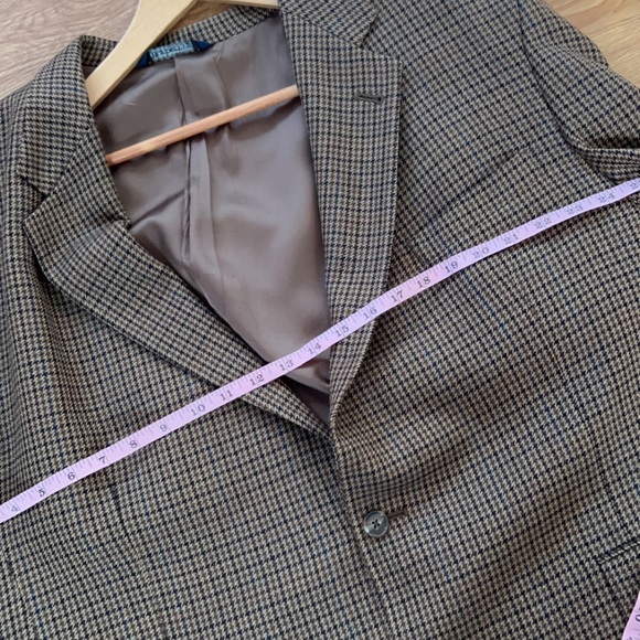 Vintage Burberry Houndstooth Sports Coat - Picture 8 of 11